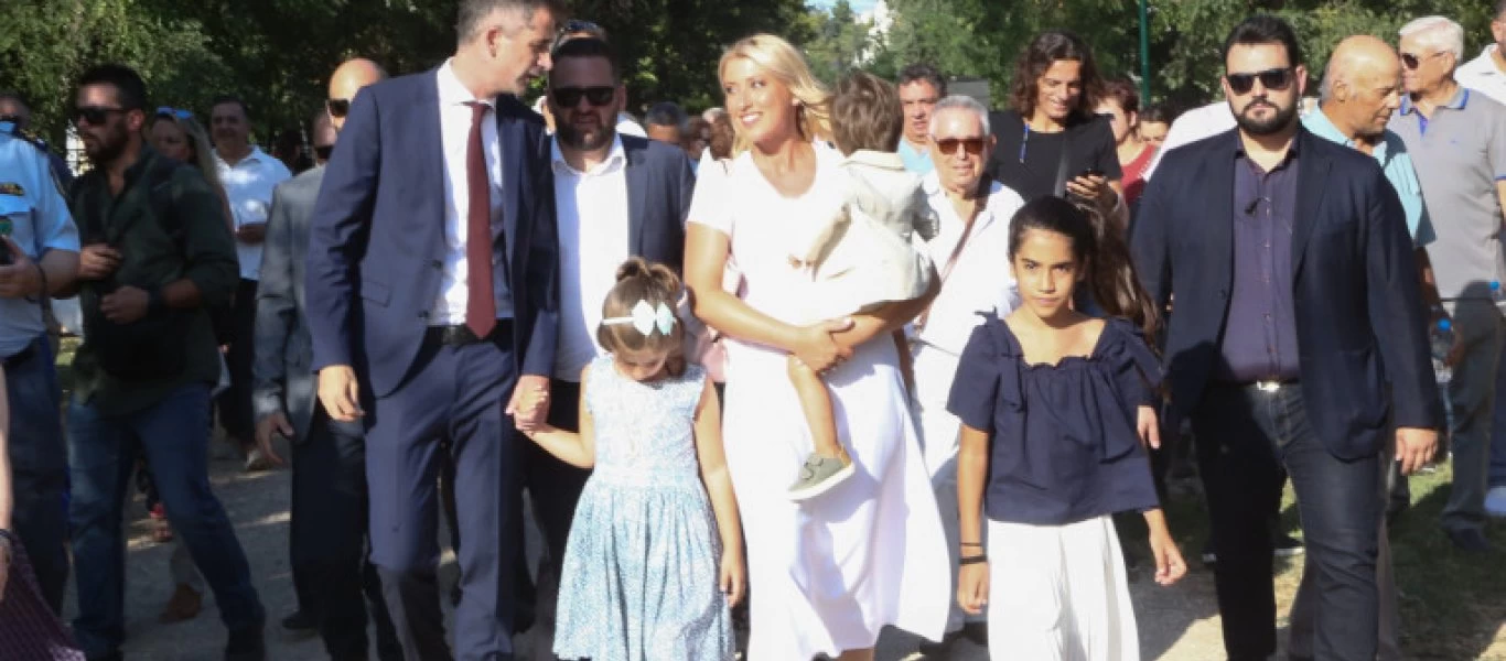 Αυτή την ώρα η τελετή ορκωμοσίας του Κώστα Μπακογιάννη (φωτο)